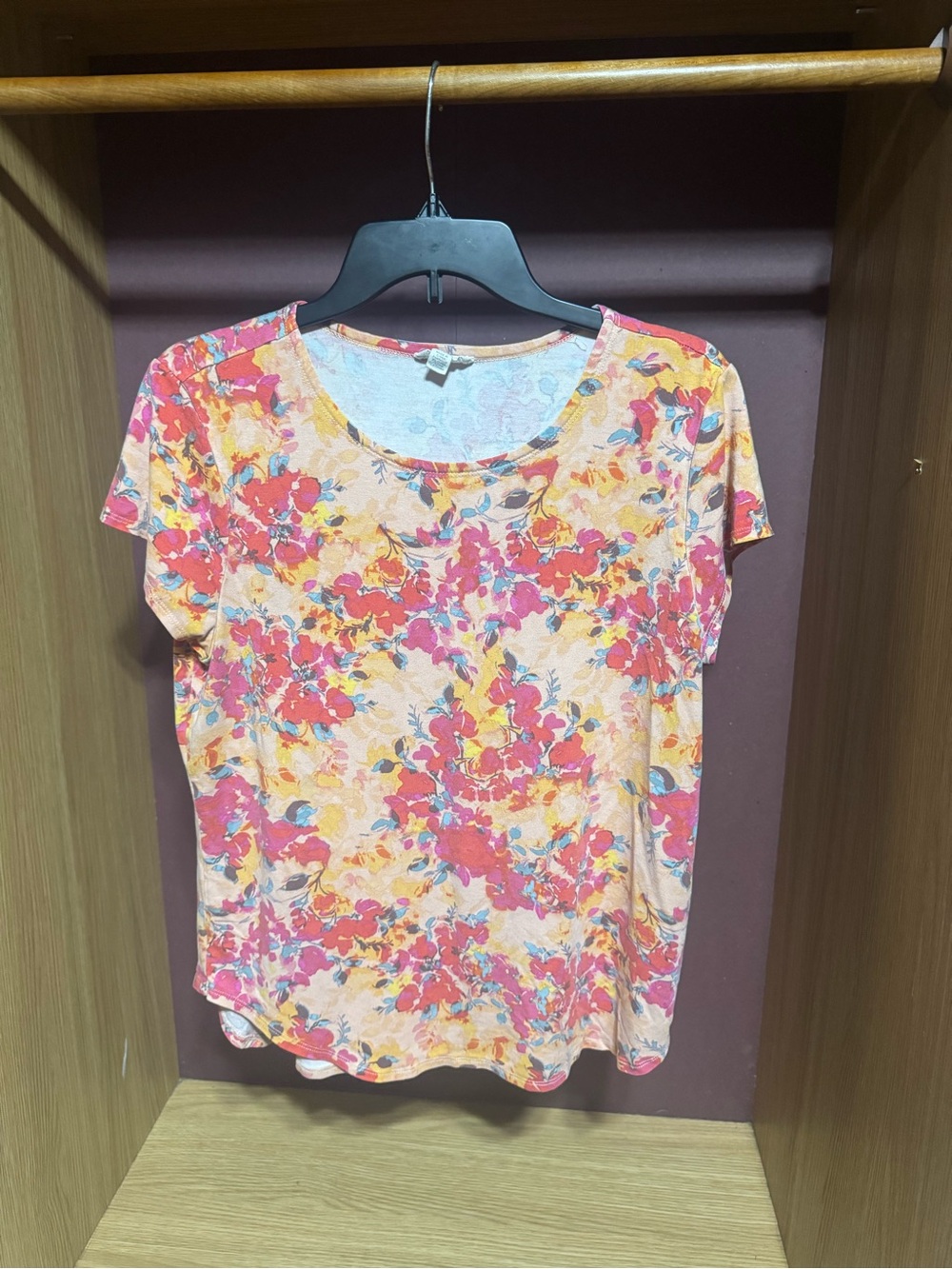 Cupio Multicolor Floral Short Sleeve Scoop Neck Top Size XL